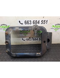 [108398] SOPORTE FARO IZQUIERDO - RENAULT G 280 (202 KW)...