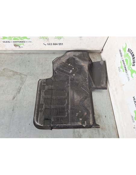 [108291] ALFOMBRA GUATA SUELO - MERCEDES SPRINTER 02.00 - CAJA ABIERTA (03/1999 - 12/2006)