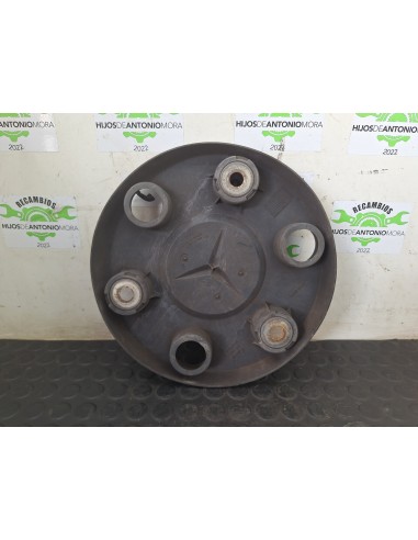 [108281] TAPACUBOS - MERCEDES SPRINTER 02.00 -...