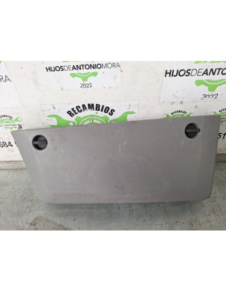 [108279] GUARNECIDO PUERTA DELANTERA DERECHA - MERCEDES SPRINTER 02.00 - CAJA ABIERTA (03/1999 - 12/2006)