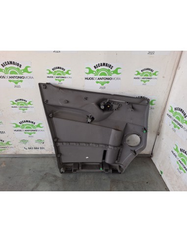 [108279] GUARNECIDO PUERTA DELANTERA DERECHA -...