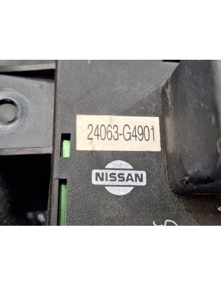 [108260] CAJA RELES / FUSIBLES - NISSAN TRADE (01/1994 - 01/1996)