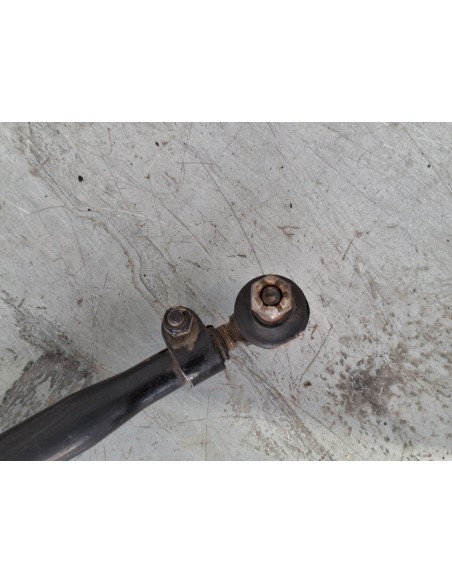 [108220] BARRA DIRECCION - MERCEDES MB 100 D CAJA CERRADA / COMBI