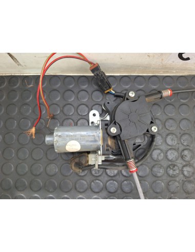 [108207] ELEVALUNAS DELANTERO IZQUIERDO -...