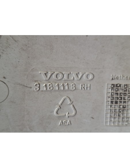 [108178] DEFLECTOR DERECHO  - VOLVO FL 608 (01/1987 - 01/2000)