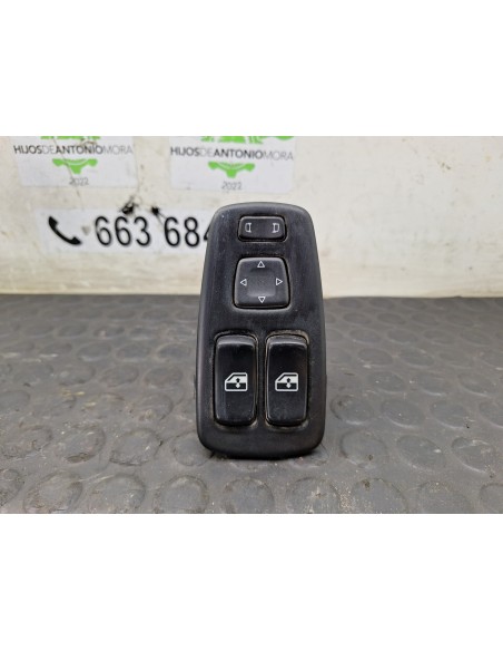 [108136] MANDO ELEVALUNAS DELANTERO IZQUIERDO  - SCANIA SERIE 4 (P/R 94 G) (01/1996 - 01/2004)