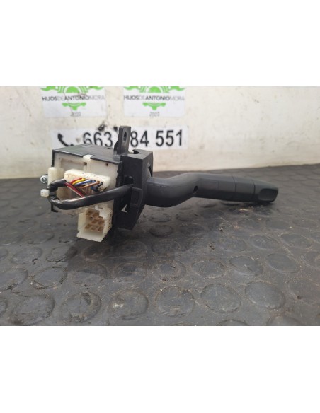 [108134] MANDO LUCES/LIMPIA/INTERMITENCIA - SCANIA SERIE 4 (P/R 94 G) (01/1996 - 01/2004)