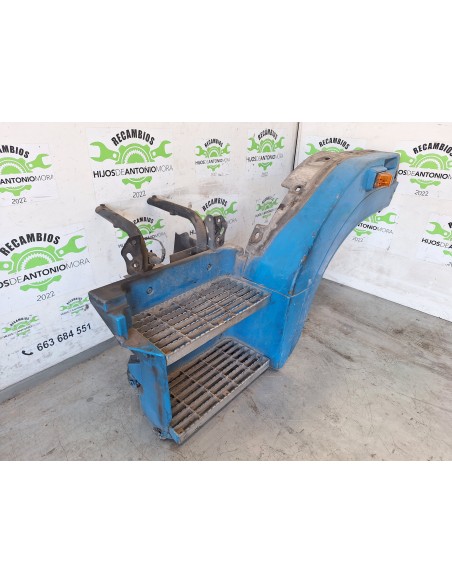 [108124] GUARDABARROS BAJO CABINA IZQUIERDO - RENAULT G 280 (202 KW) (01/1990 - ...)