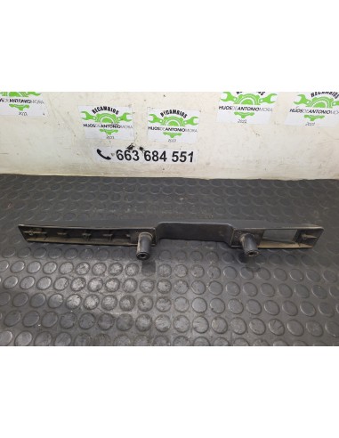 [108123] APOYABRAZO LATERAL - NISSAN ECO - T...