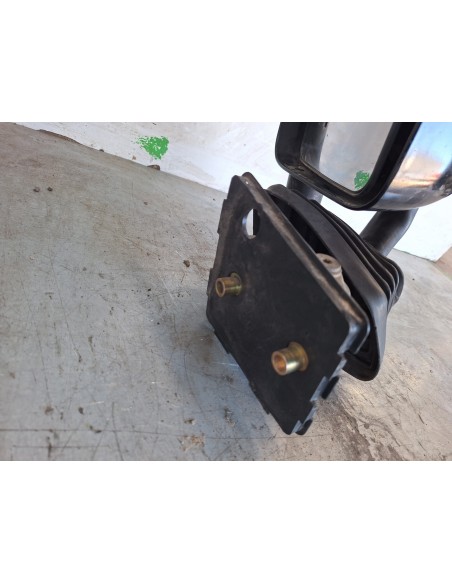 [108115] RETROVISOR IZQUIERDO - IVECO STRALIS (AS) (01/2012 - 01/2019)