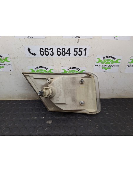 [108092] PILOTO DELANTERO IZQUIERDO - IVECO DAILY CAJA CERRADA