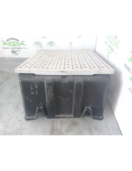 [108052] TAPA BATERIA - DAF SERIE 95 XF .XXX