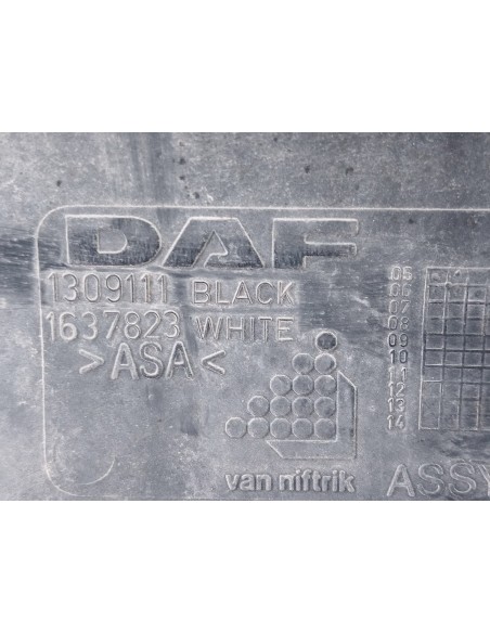 [108051] REJILLA DELANTERA - DAF SERIE 95 XF .XXX