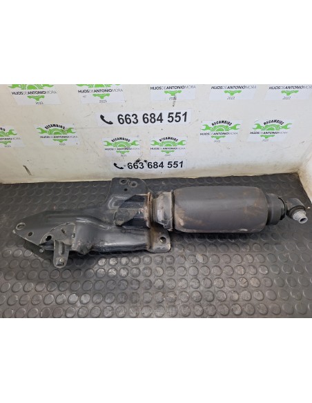 [107911] BOTELLA SUSPENSION CABINA DELANTERA - RENAULT SERIE T (01/2013 - ...)