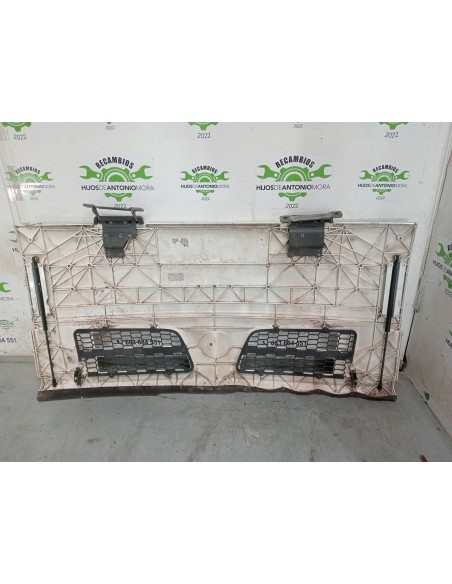 [107901] CALANDRA DELANTERA - NISSAN ATLEON