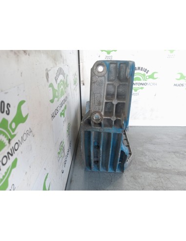 [107869] ESTRIBO DELANTERO IZQUIERO - RENAULT G...