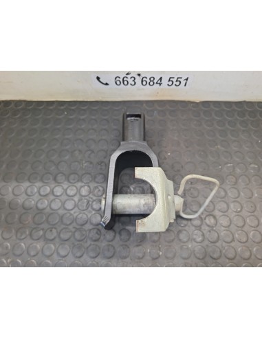 [107809] GANCHO REMOLQUE - RENAULT PREMIUM...