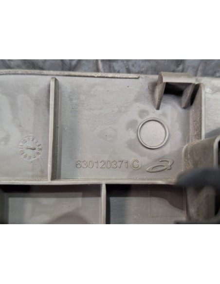 [107792] MANDO ELEVALUNAS DELANTERO DERECHO - NISSAN CABSTAR 01.04 - (01/2004 - 01/2006)