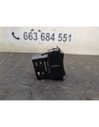 [107759] BOTON - RENAULT MIDLUM (01/2000 -...