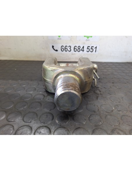 [107725] GANCHO REMOLQUE - RENAULT HR XXX.18/26 PREMIUM 01 - (01/2001 - 12/2006)