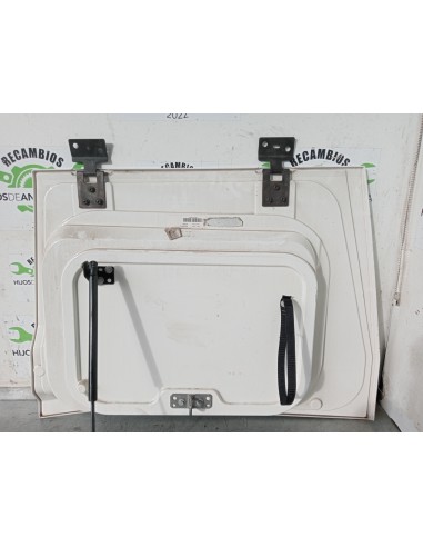 [107673] PUERTA CAJON HERRAMIENTA DERECHA -...