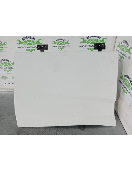 [107673] PUERTA CAJON HERRAMIENTA DERECHA - RENAULT SERIE T (01/2013 - ...)