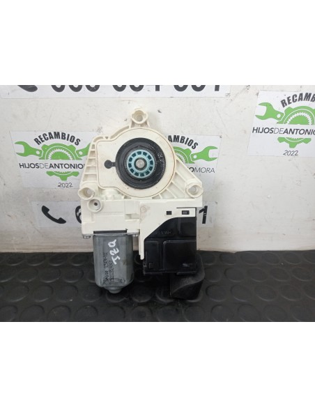 [107668] MOTOR ELEVALUNAS DELANTERO IZQUIERDO - RENAULT SERIE T (01/2013 - ...)