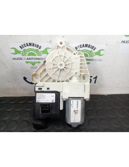 [107668] MOTOR ELEVALUNAS DELANTERO IZQUIERDO - RENAULT SERIE T (01/2013 - ...)