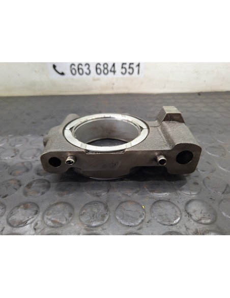 [107624] SOPORTE ARBOL DE LEVAS - RENAULT PREMIUM ROUTE -2006 (01/2005 - 01/2013)