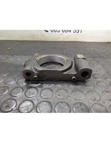 [107620] SOPORTE ARBOL DE LEVAS - RENAULT PREMIUM ROUTE -2006 (01/2005 - 01/2013)