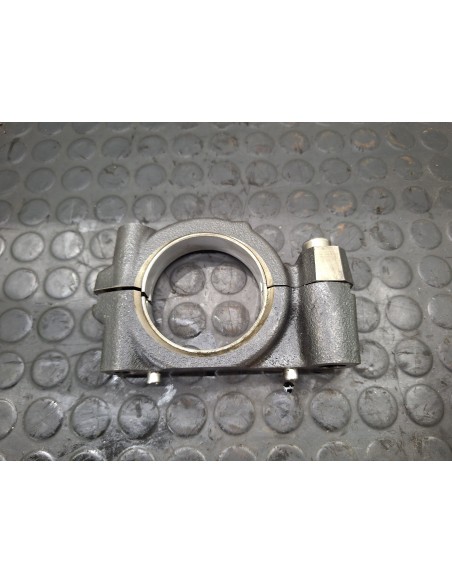 [107620] SOPORTE ARBOL DE LEVAS - RENAULT PREMIUM ROUTE -2006 (01/2005 - 01/2013)