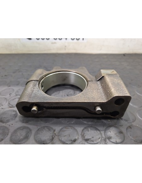 [107592] SOPORTE ARBOL DE LEVAS - RENAULT MAGNUM 4XX.18/4XX.26 02 - (01/2001 - 12/2006)