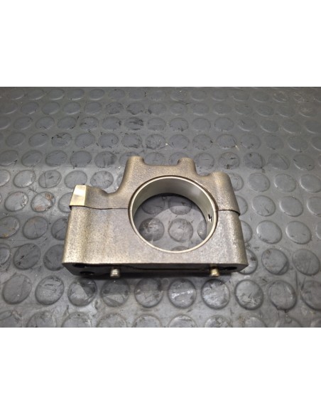 [107591] SOPORTE ARBOL DE LEVAS - RENAULT MAGNUM 4XX.18/4XX.26 02 - (01/2001 - 12/2006)