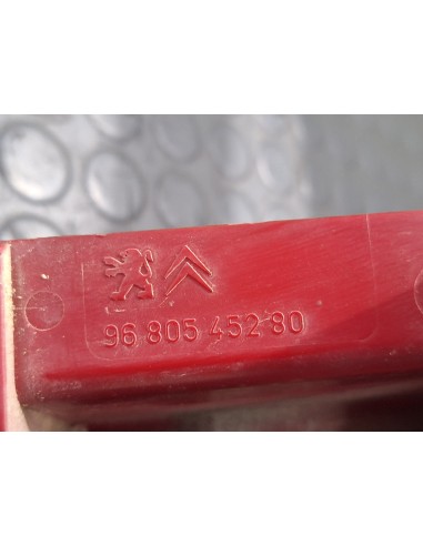 [107572] PILOTO TRASERO IZQUIERDO - PEUGEOT...