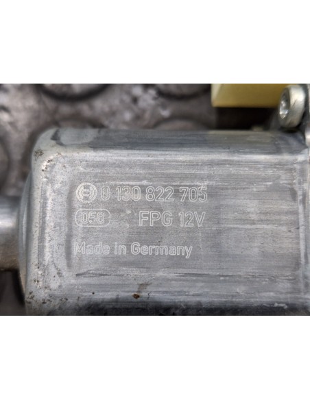 [107557] MOTOR ELEVALUNAS DELANTERO DERECHO - AUDI Q7 (4M) (01/2015 - 12/2019)