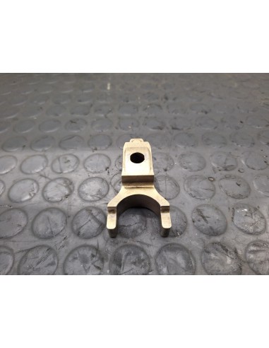 [107550] SOPORTE INYECTOR - RENAULT MAGNUM...