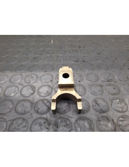 [107550] SOPORTE INYECTOR - RENAULT MAGNUM 4XX.18/4XX.26 02 - (01/2001 - 12/2006)