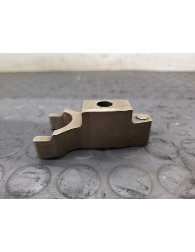 [107548] SOPORTE INYECTOR - RENAULT MAGNUM...