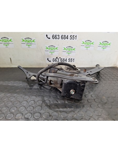 [107522] CERRADURA CABINA - MITSUBISHI CANTER EURO 5/EEV (01/2009 - ...)