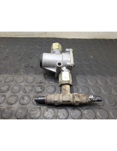 [107511] VALVULA AIRE ADICIONAL - VOLVO FL 608...