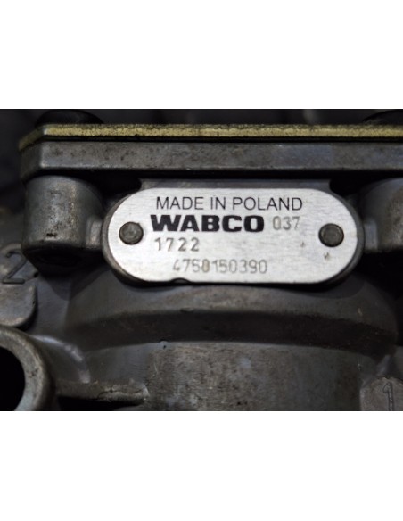 [107511] VALVULA AIRE ADICIONAL - VOLVO FL 608 (01/1987 - 01/2000)