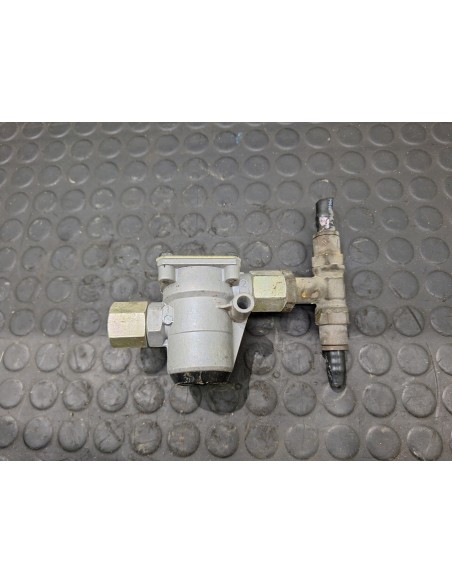 [107511] VALVULA AIRE ADICIONAL - VOLVO FL 608 (01/1987 - 01/2000)