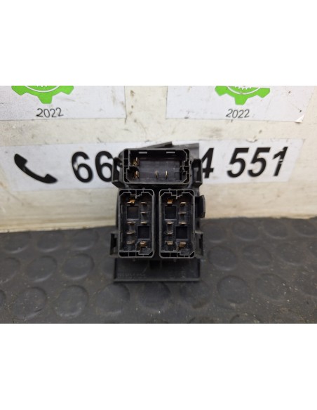 [107437] MANDO ELEVALUNAS DELANTERO IZQUIERDO  - DAF SERIE LF45.XXX DESDE 06