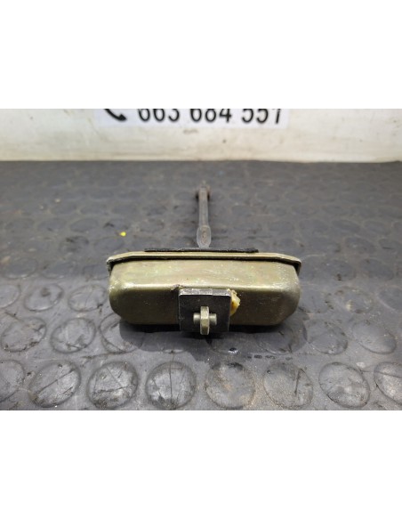 [107418] RETENEDOR PUERTA - NISSAN ATLEON