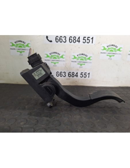 [107402] PEDAL ACELERADOR - NISSAN ATLEON