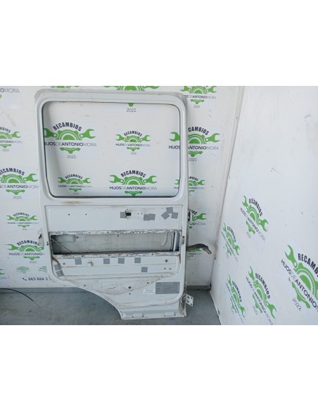 [107370] PUERTA DELANTERA IZQUIERDA - RENAULT M 180.13/C MIDLINER E2 (01/1996 - 12/2000)