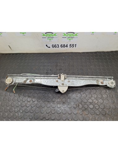 [107362] ELEVALUNAS DELANTERO DERECHO - NISSAN...