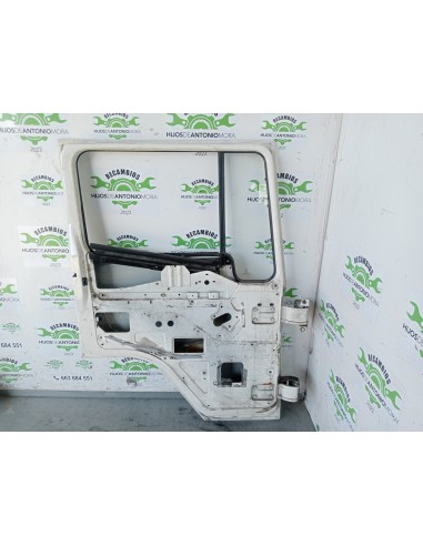 [107284] PUERTA DELANTERA IZQUIERDA - NISSAN...