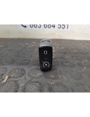 [107230] BOTON - SCANIA SERIE 4 (P/R 94 G)...