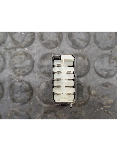 [107230] BOTON - SCANIA SERIE 4 (P/R 94 G)...